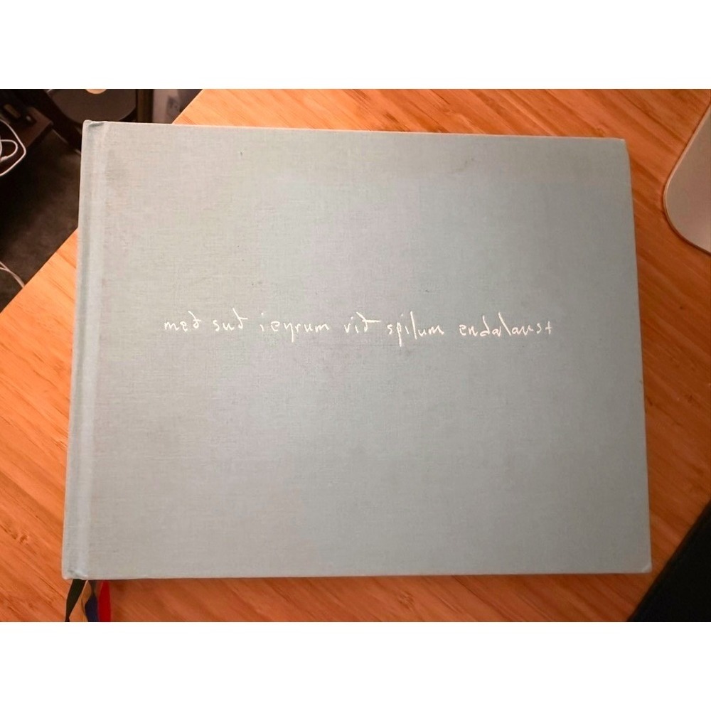 Sigur Ros Med Sud I Eyrum Vid Spilum Endalaust Deluxe Edition Book CD DVD Blue